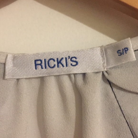 Blouse shirt with lace detail - Picture 4 of 4